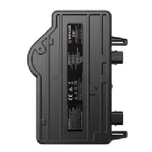 Vue sur un micro-onduleur IQ8 de la marque Enphase choisi par un installateur panneaux solaires Montpellier, E Sky Solar.